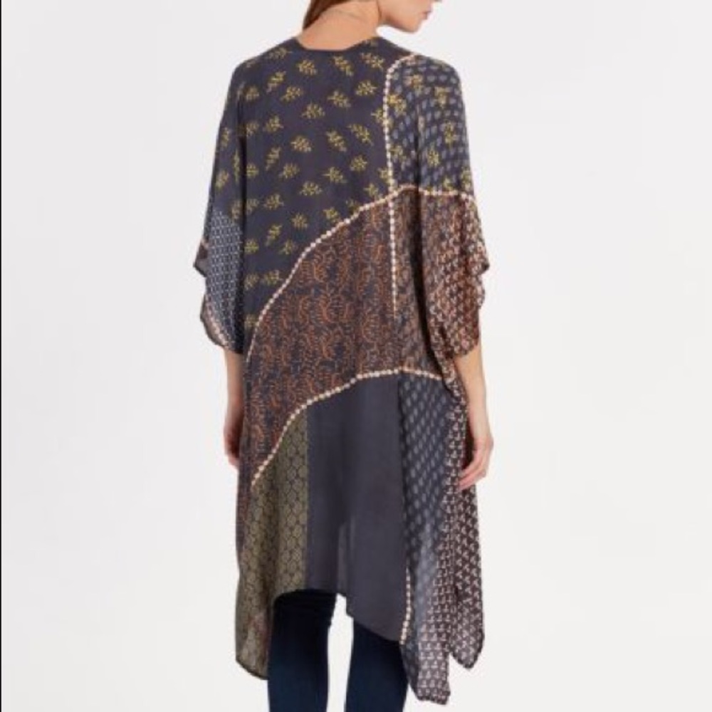 Lovestitch Short Sleeve Kimono